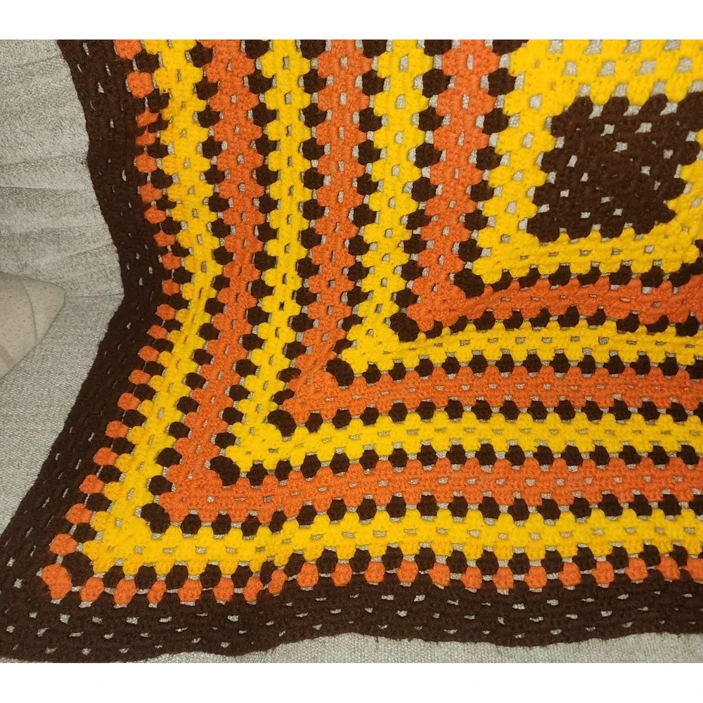 Afghan Lap/Couch Handmade Throw/Blanket Fall Autumn Colors 44x44 (3)